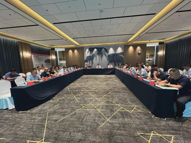 九游娱乐网站：全国轮胎翻新行业可持续发展论坛暨轮胎翻新分会2024年会成功召开(图5)