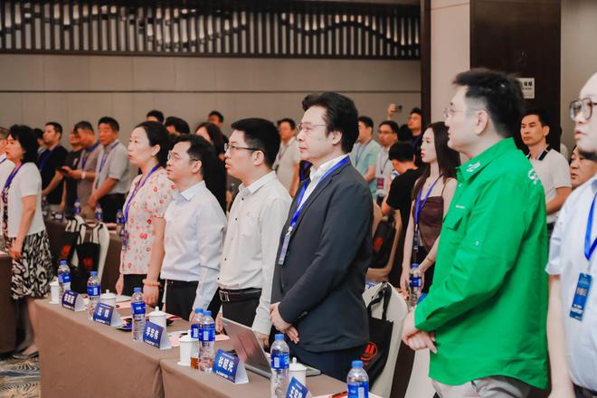 九游娱乐：2024中国汽车后市场对标达标专项行动推进会在郑州成功举办(图3)