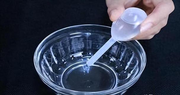 九游娱乐网站：开塞露不仅可以用来通便在这4件事上都是个宝贝妙用多(图23)