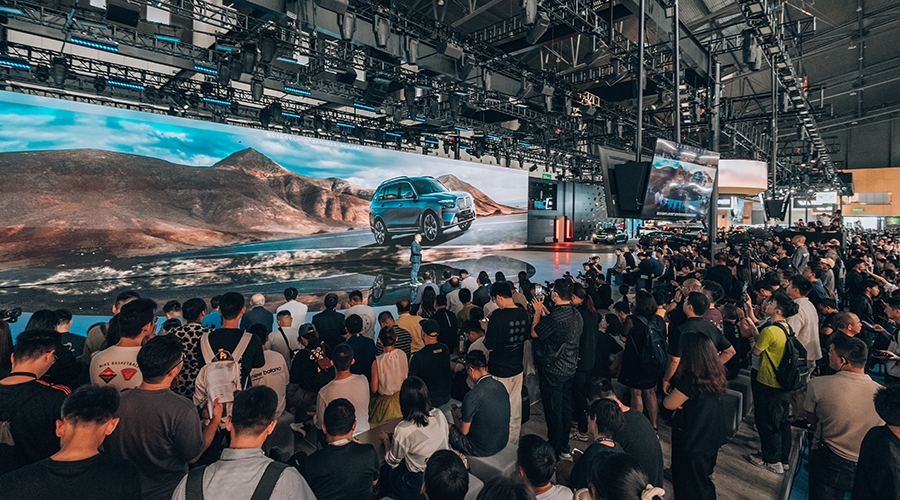 九游娱乐平台：从“好”到“更好”折射新时代出行新愿景——2024成都国际车展圆满闭幕(图6)