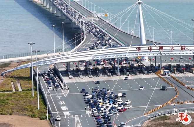 九游娱乐平台：小心犯法！港人扎堆开车到内地做这件事…(图6)