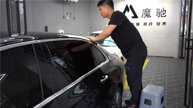 九游娱乐网站：魔驰美车汽车贴膜连锁品牌汽后行业发展前景好(图2)