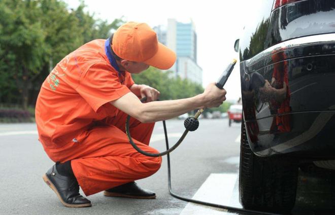 九游娱乐网站：“中国式养车”存在3大怪象！专家叹气：都是“穷人思维”在作祟(图8)