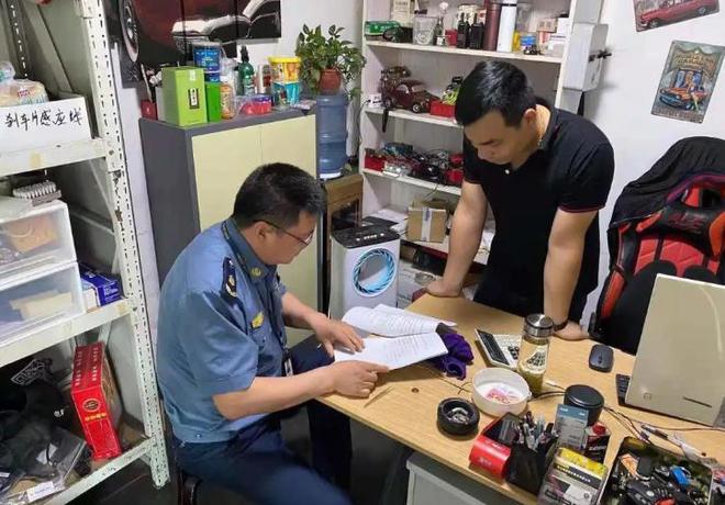 九游娱乐网站：再发酵诈补公司承包多家高速维修站新胎直接被换下网友炸锅(图13)