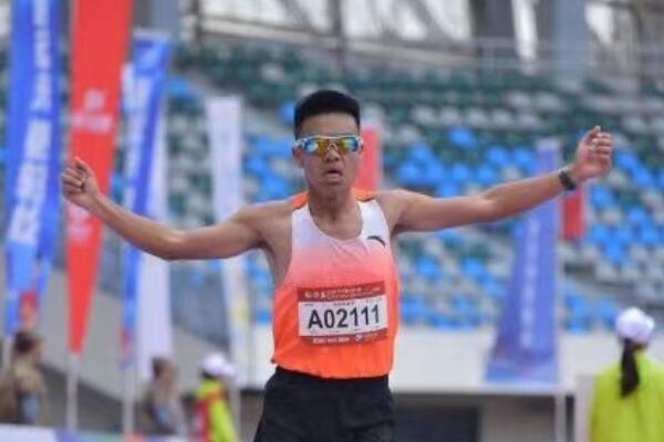 九游娱乐：南京厚建软件LivCMS内容管理系统http：wwwhogesoftcom授权用户：http：wwwxichunet(图2)