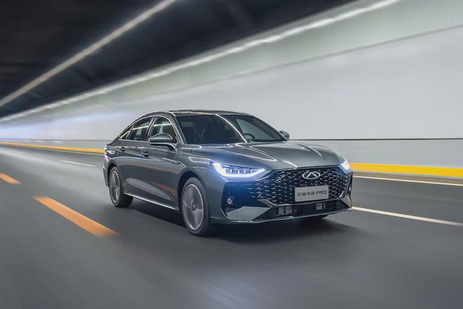 九游娱乐：奇瑞艾瑞泽8PRO开启预售16T车型预售价1199万元起(图10)