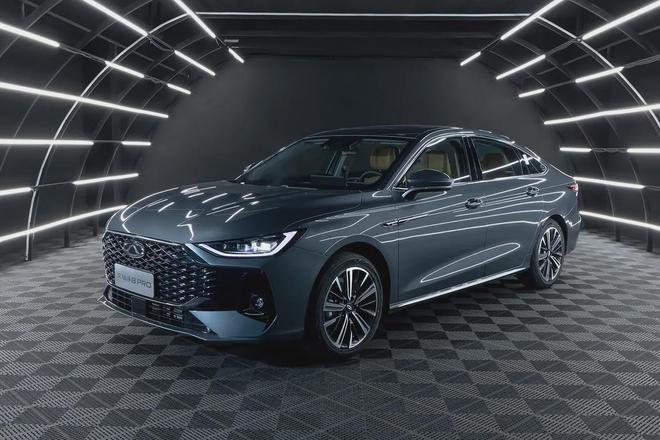 九游娱乐：奇瑞艾瑞泽8PRO开启预售16T车型预售价1199万元起