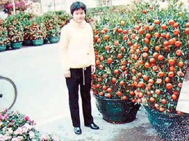 九游娱乐网站：人狠起来究竟有多可怕？15岁女孩受虐5年被利器撬掉所有牙齿！(图3)