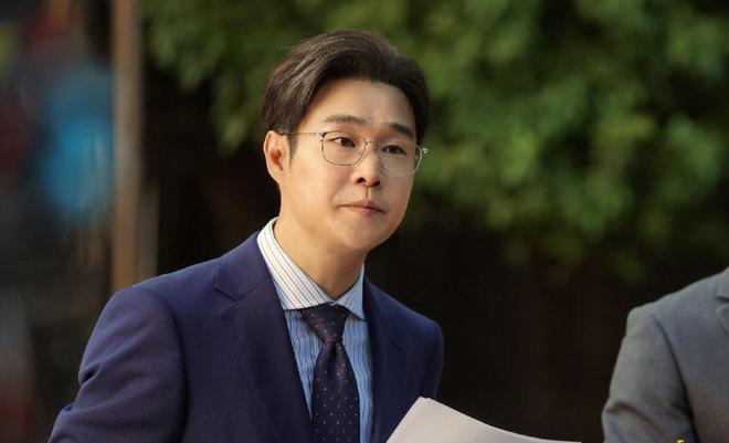 九游娱乐网站：看20分钟就入坑我断言这碴子味十足的“东北宇宙”要火遍全国(图10)
