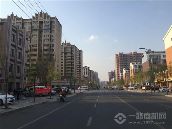 九游娱乐网站：靓车会靓车会汽车美容加盟包头昆区店装修完成(图3)