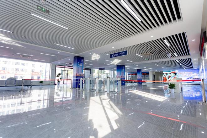 九游娱乐网站：性价比高的湖南万通汽车学校收费情况是怎样的？(图3)