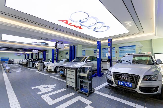 九游娱乐网站：性价比高的湖南万通汽车学校收费情况是怎样的？(图1)